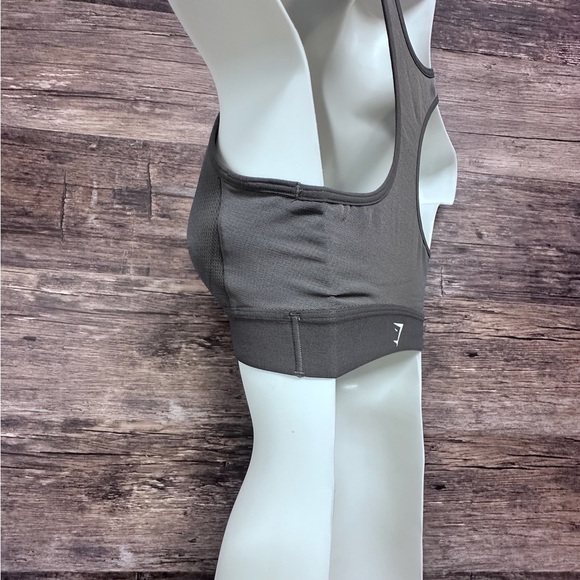 Gymshark Gray Performance Sports Bra Womens Size XS - Picture 5 of 7